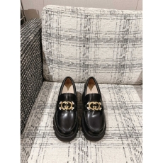 Gucci Leather Shoes